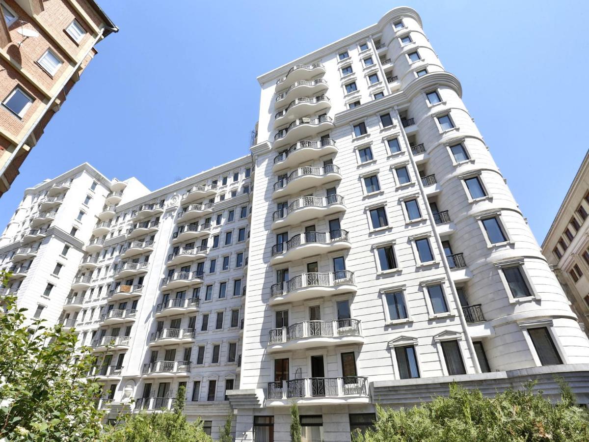 Luxury 4 Bedroom Apartment Tbilisi Exterior foto