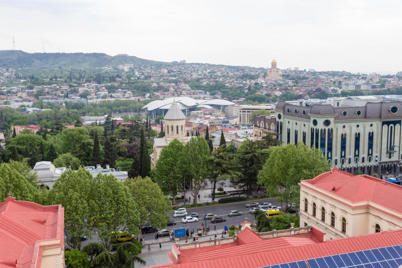 Luxury 4 Bedroom Apartment Tbilisi Exterior foto